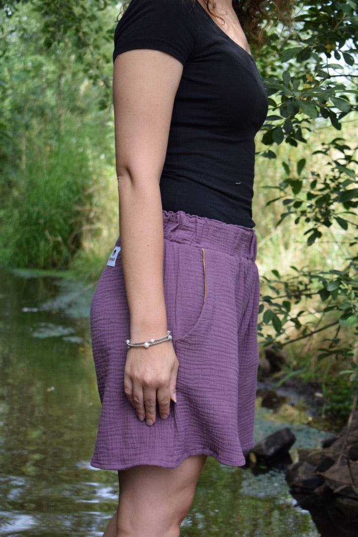 Musselin*Shorts THEA lila