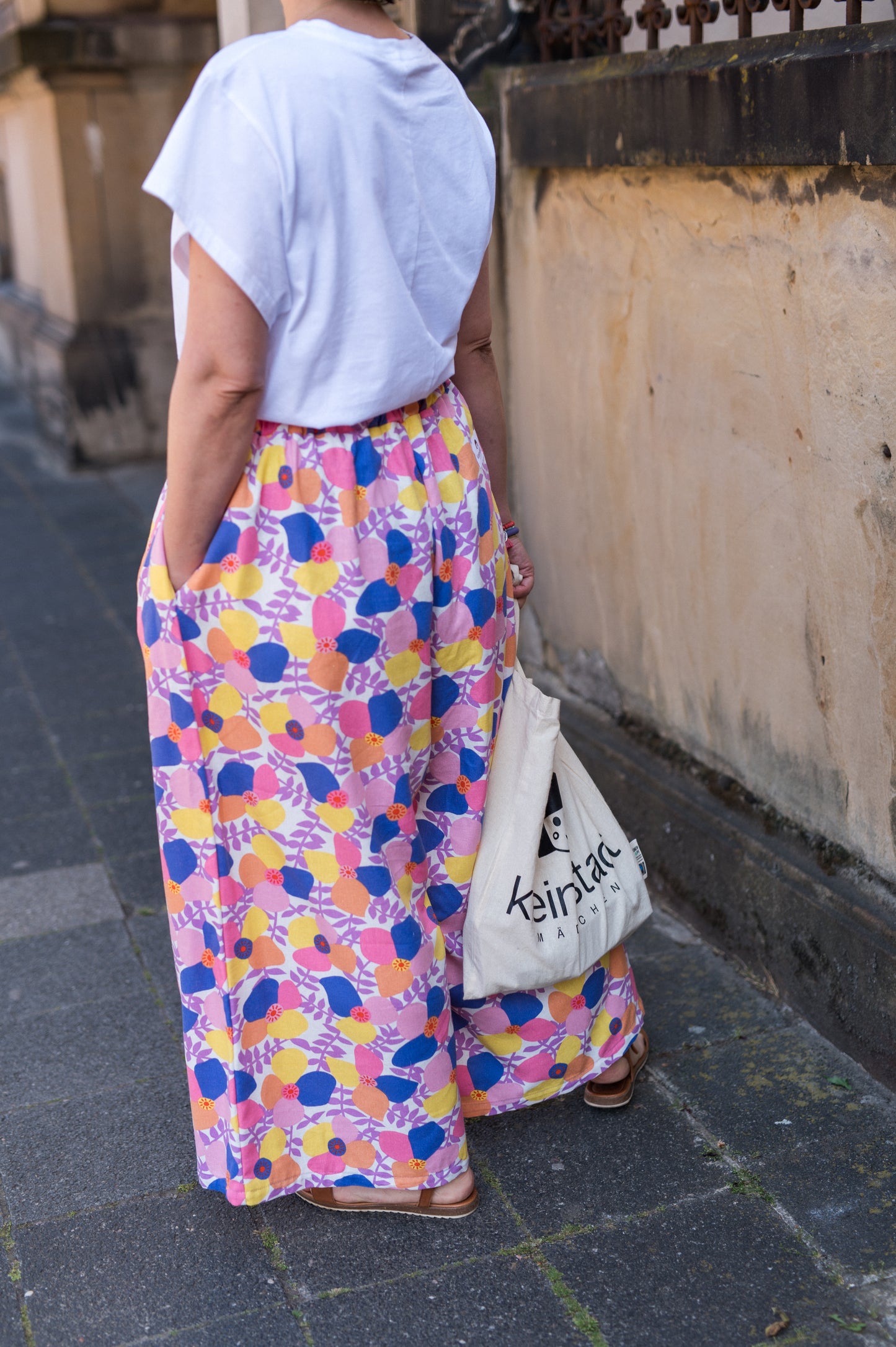 BLOOM IT, BABY! | Die Marlenehose mit Retro-Vibes & Wow-Effekt