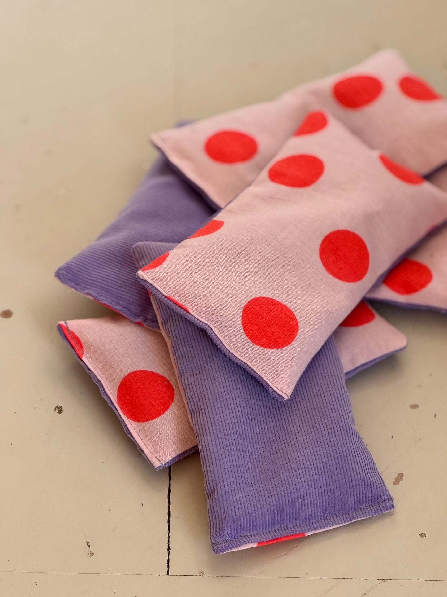 Lavendelsäckchen | Handmade mit Flieder-Cord & Pünktchen