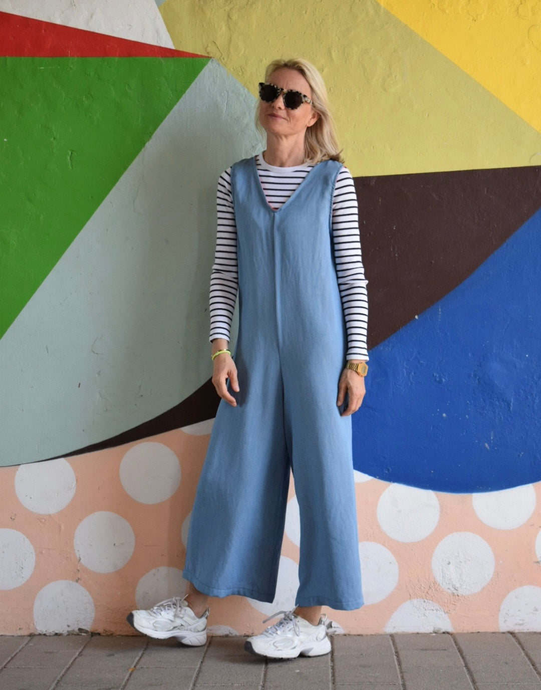 Jumpsuit in Denim Optik aus nachhaltigem TENCEL™ – luftig, lässig, fair