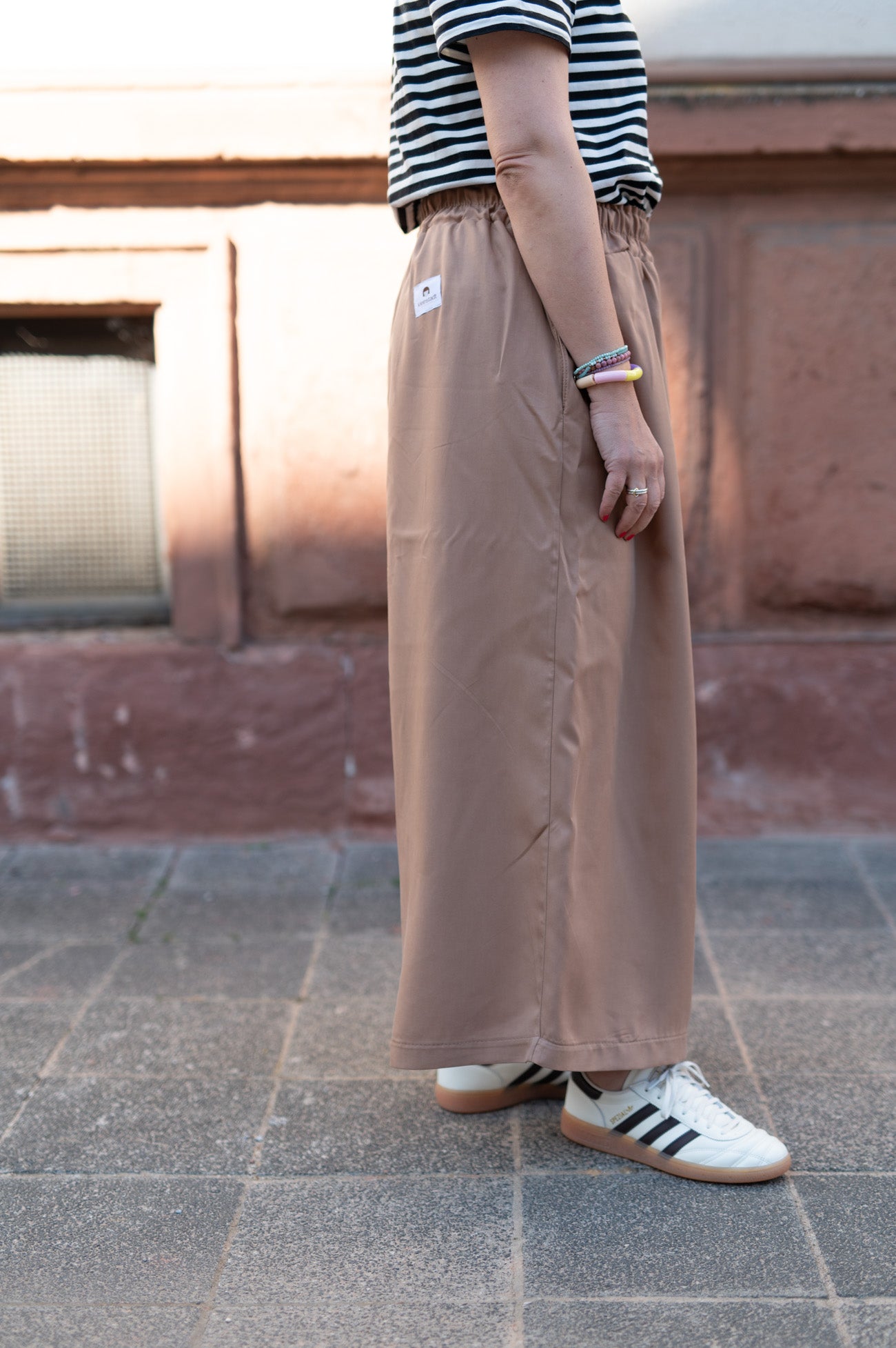 Die Jeden-Tag-Hose 🖤 weite Sommerhose im Marlene-Stil | TENCEL™ Taupe