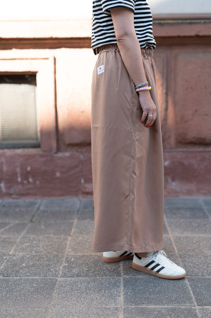 Die Jeden-Tag-Hose 🖤 weite Sommerhose im Marlene-Stil | TENCEL™ Taupe