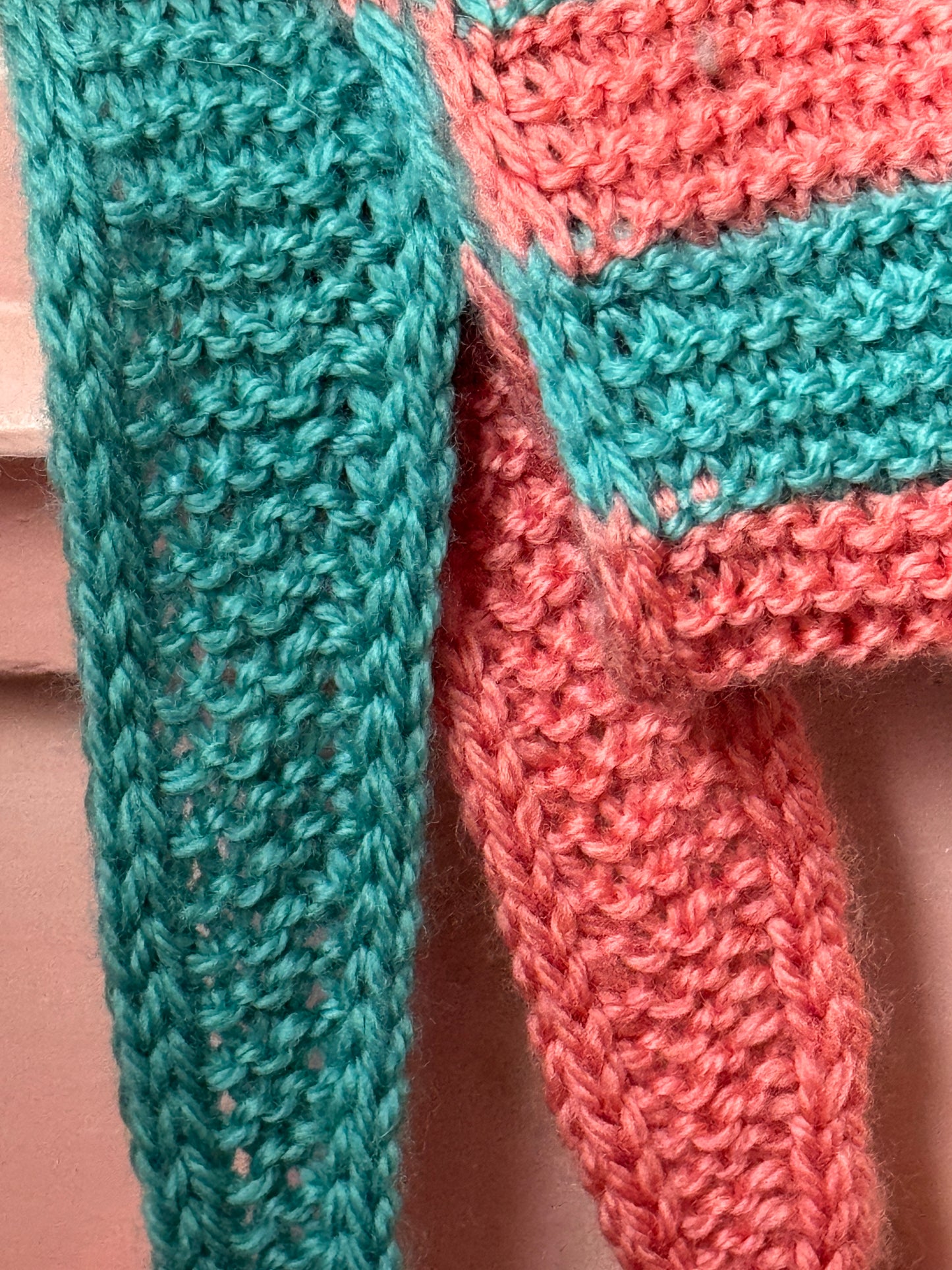 Kleiner Schal, große Liebe | handgestrickt | Streifen