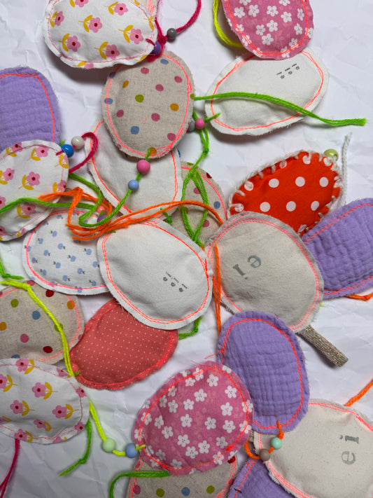 Stoffeier im SET : Osterdeko handgenäht, besonders & alles außer 08/15