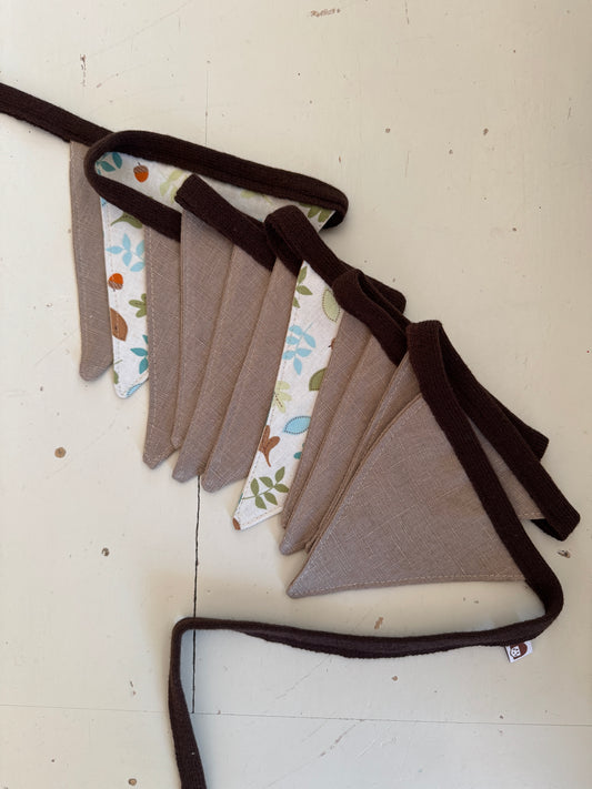 Wimpelkette | handmade Leinen Einzelstück in Taupe mit Eichelprint