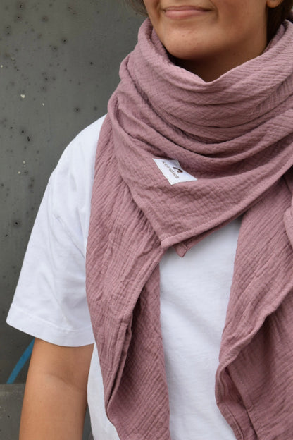 Musselinschal Mauve aus Bio-Baumwolle. Kein Basic. Ein Statement.