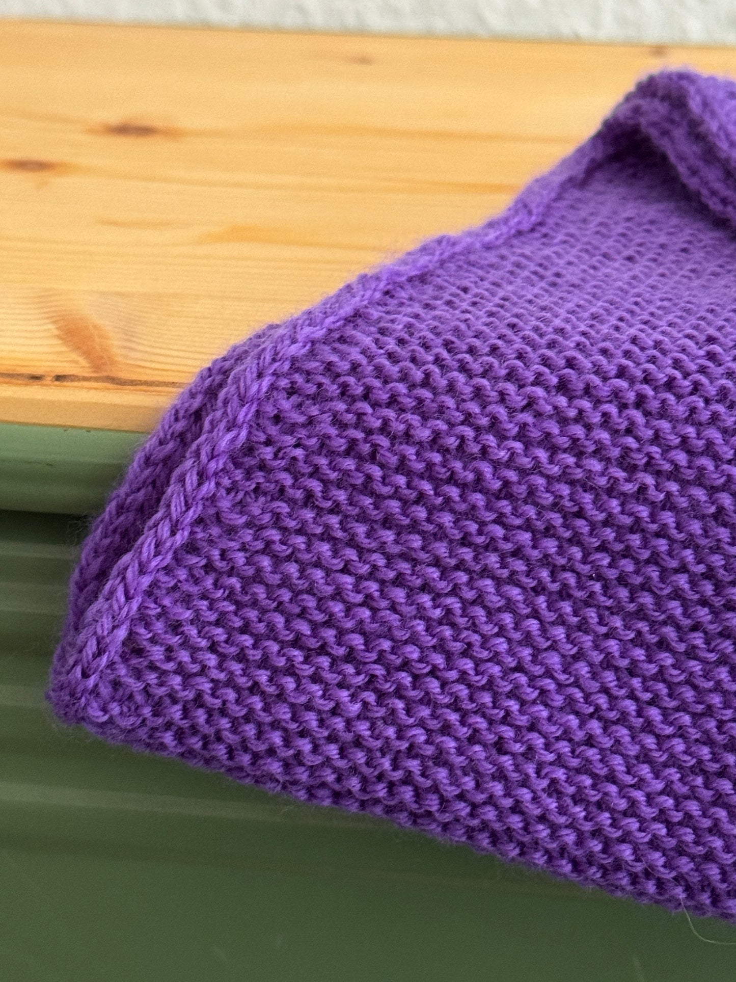 Kleiner Schal, große Liebe | handgestrickt | lila