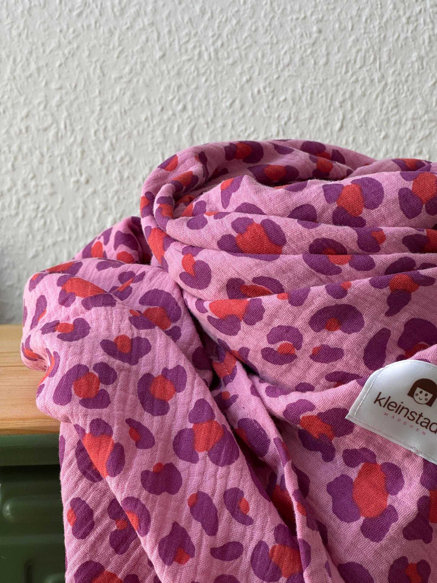 Kein Basic. Ein Statement. Musselinschal in Bio | PINK LEO