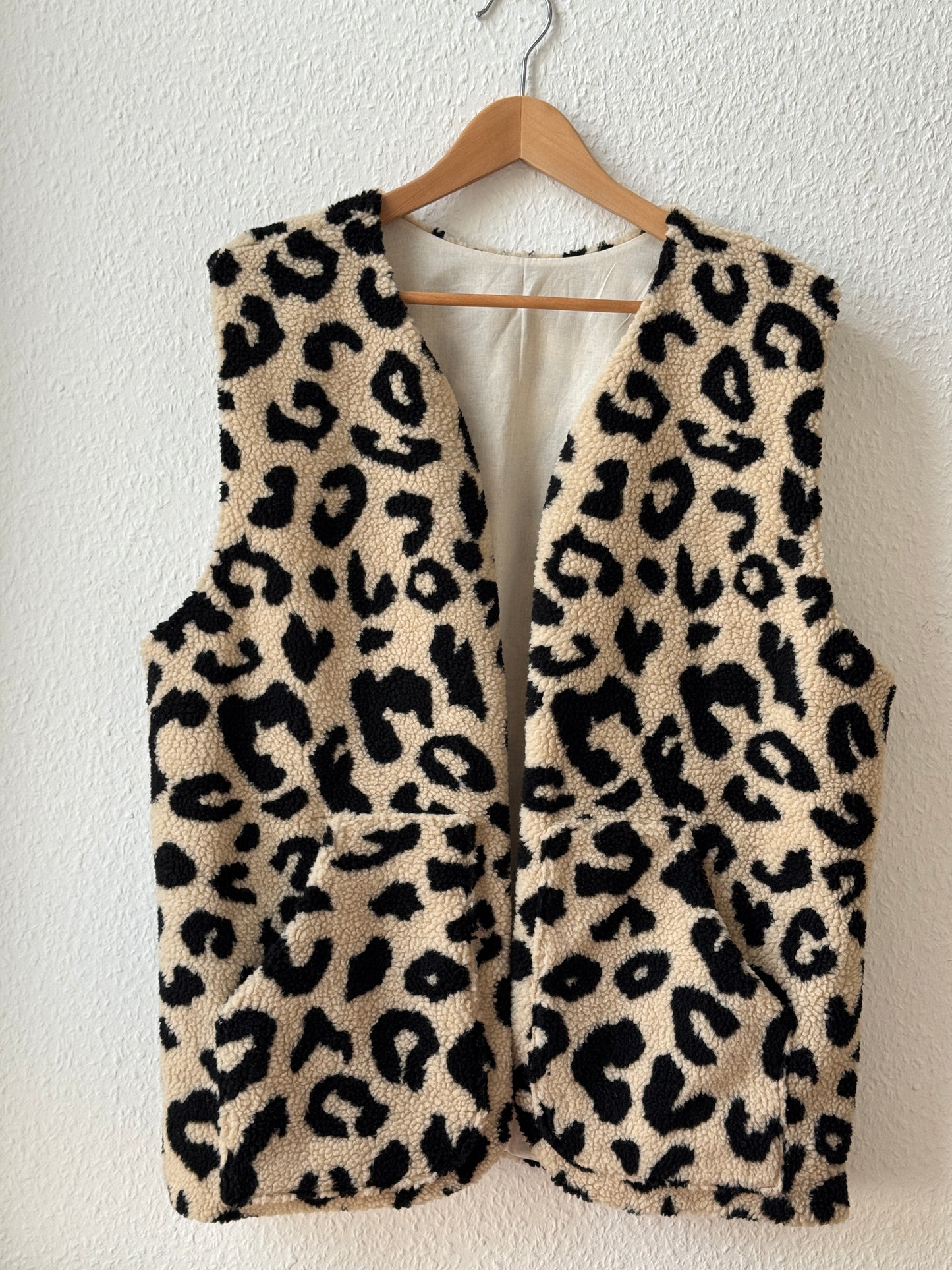 Weste LEO HUG | dein cozy Alltime-Favourite